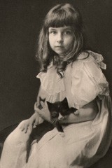 My Niece and her Pet