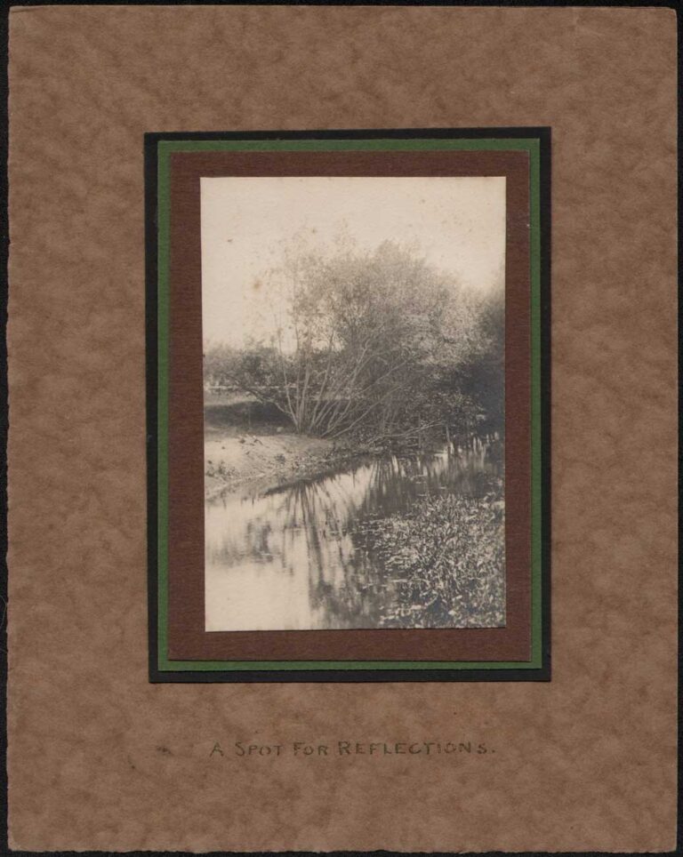 A Spot for Reflections