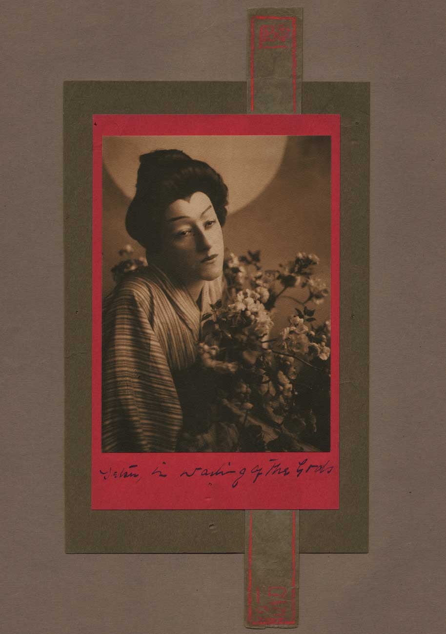 Setsu, in Darling of The Gods