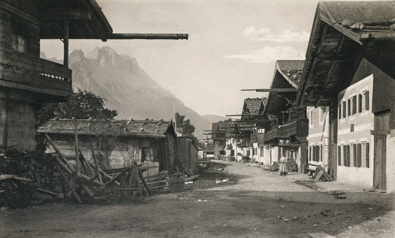 Dorfstrasse in Garmisch