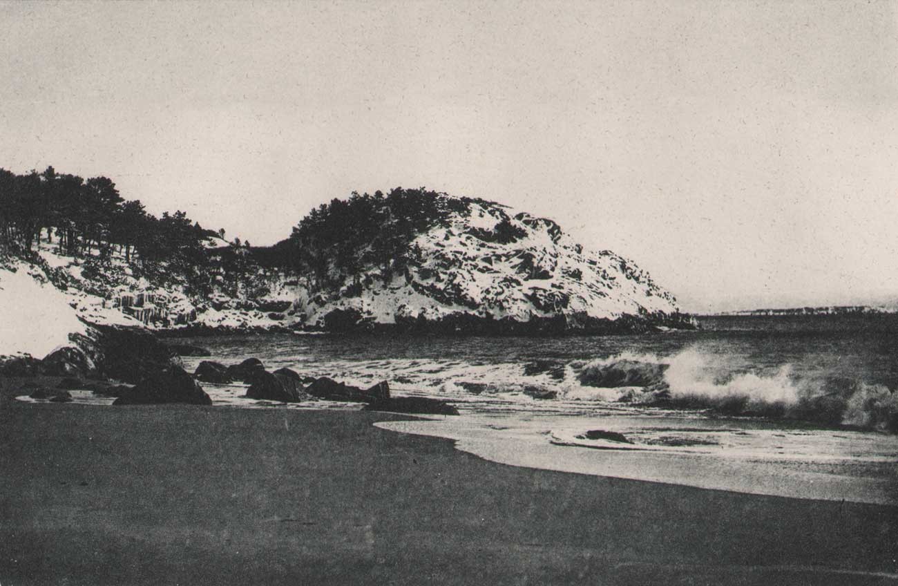 Christmas Morning by the Sea