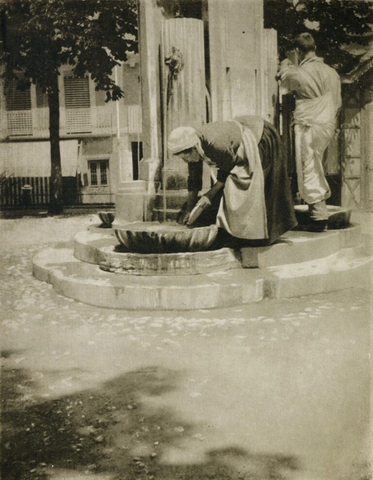 Fountain – Market Place, Aix-les-Bains