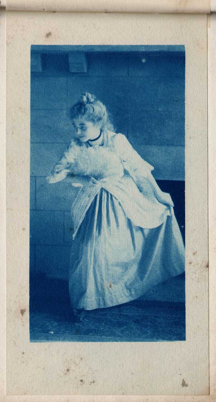 Dorothy Tucker with Fan