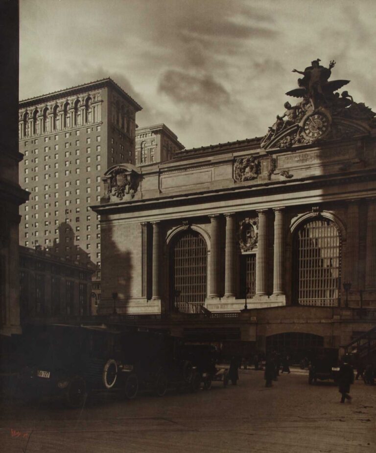 View in Pershing Square, New York City