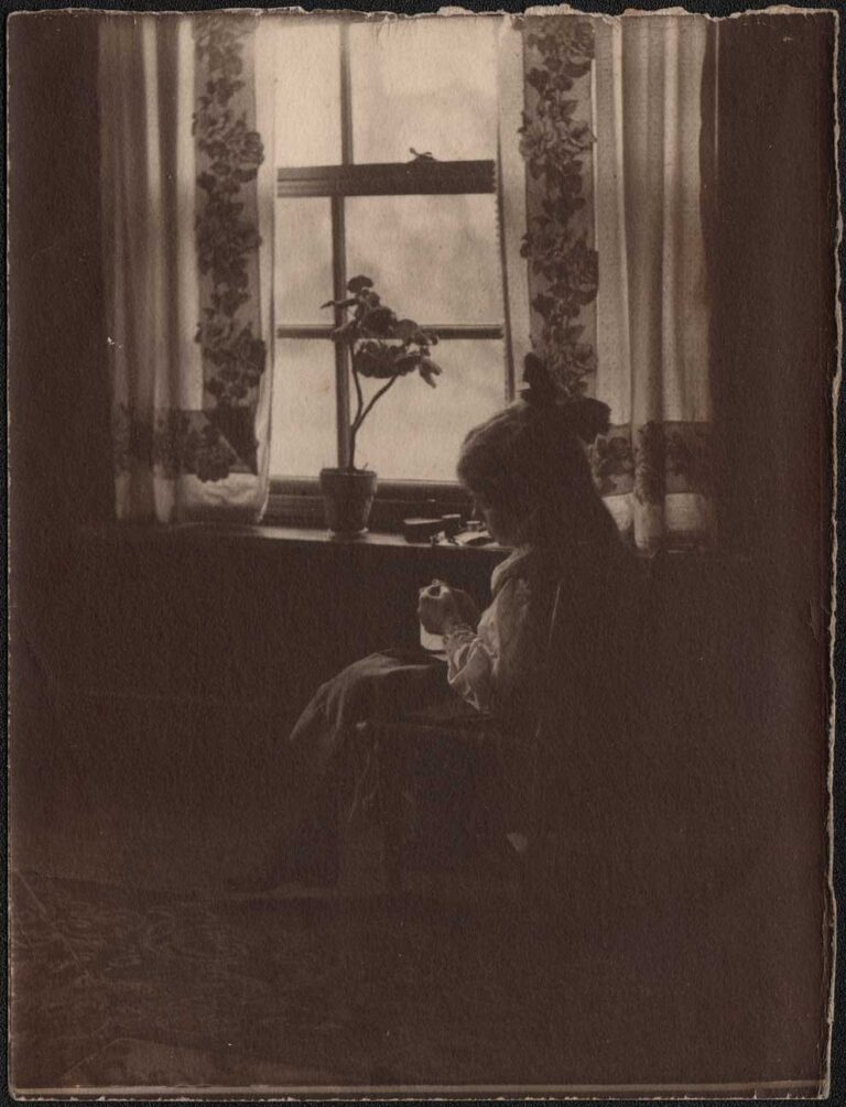 Interior Study: Dorothy Tucker Sewing