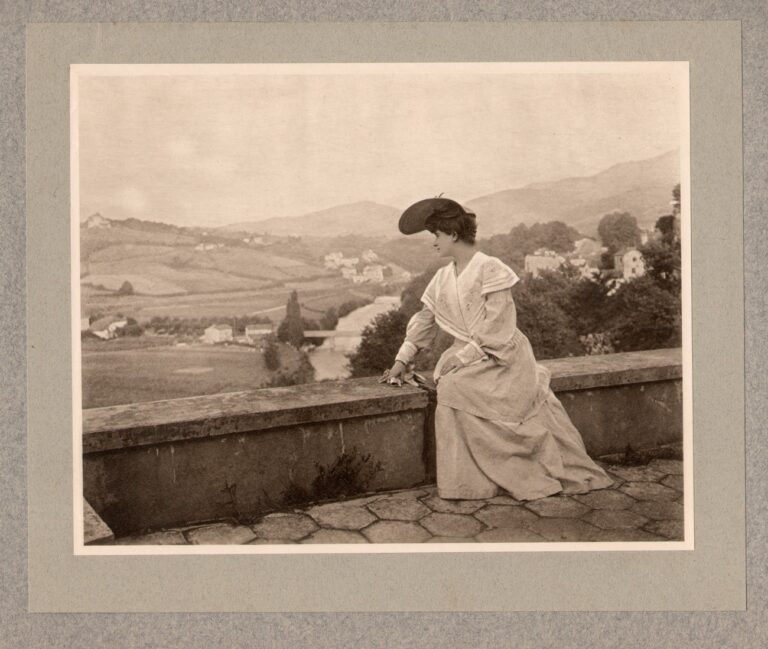 Portrait en Plein Air  (Mme Caro Delvaille)