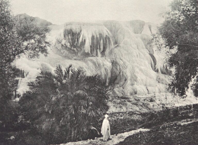 Cascade bei Hammam Mescoutin