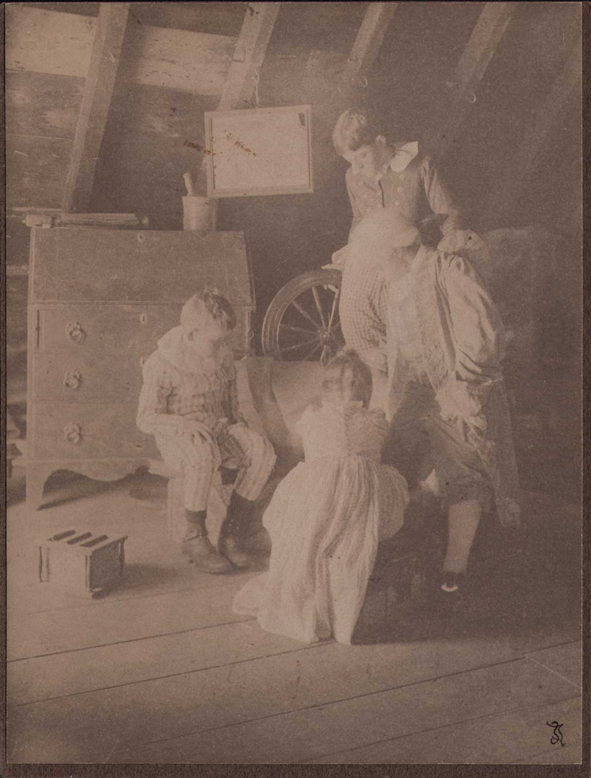 Tom and Betty Put the Things on Ammi