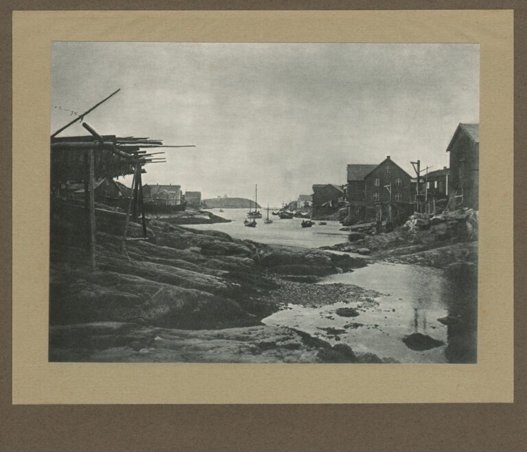 Henningsvoer  (Iles Lofoten)