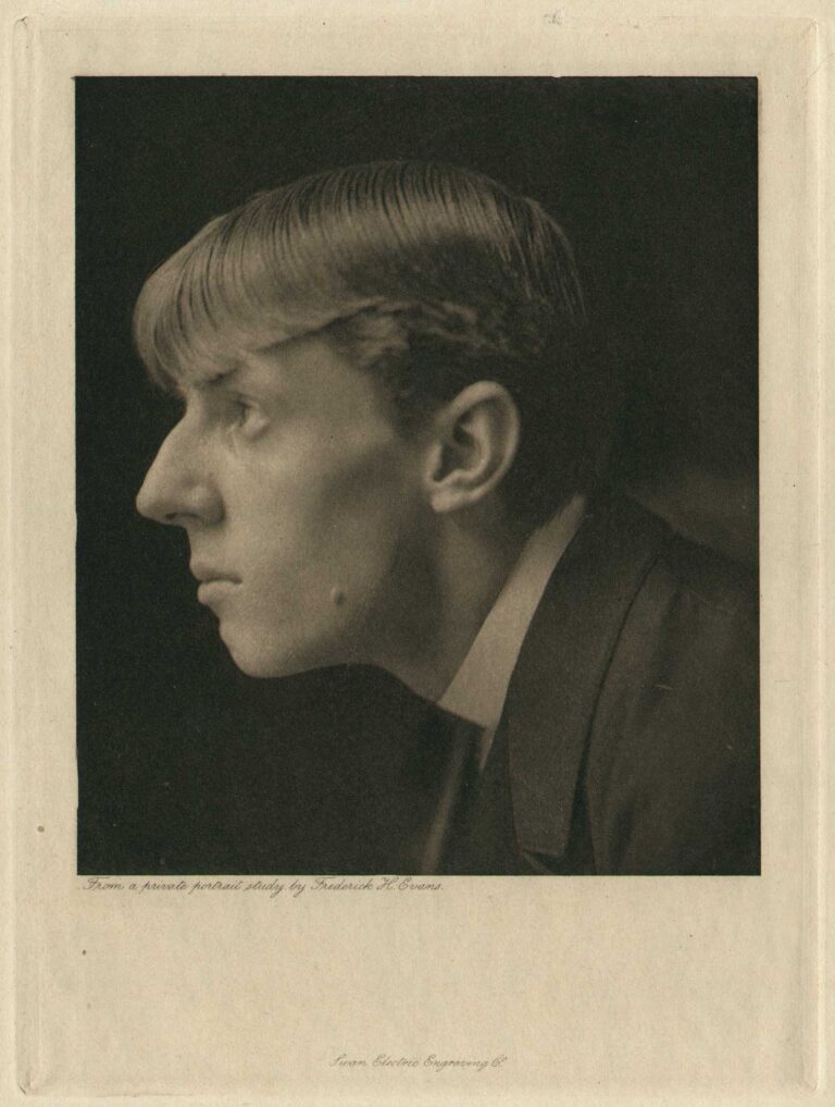 Aubrey Beardsley, Profile View