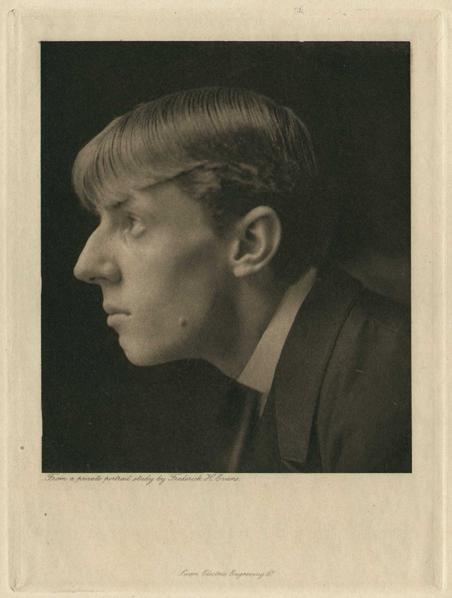 Aubrey Beardsley, Profile View